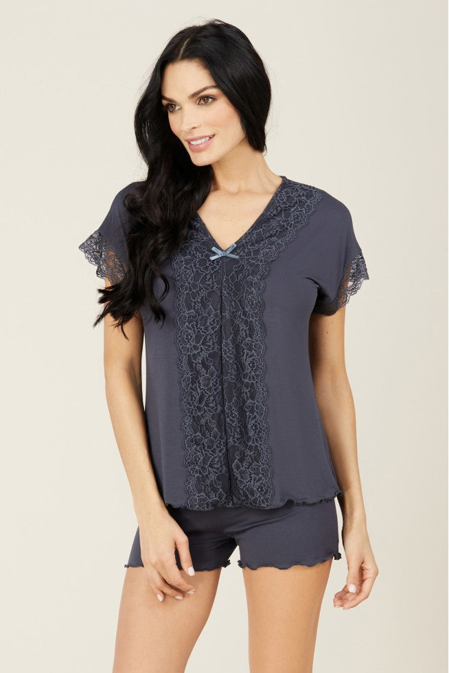 Viscose pajamas with shorts "DIVINA"