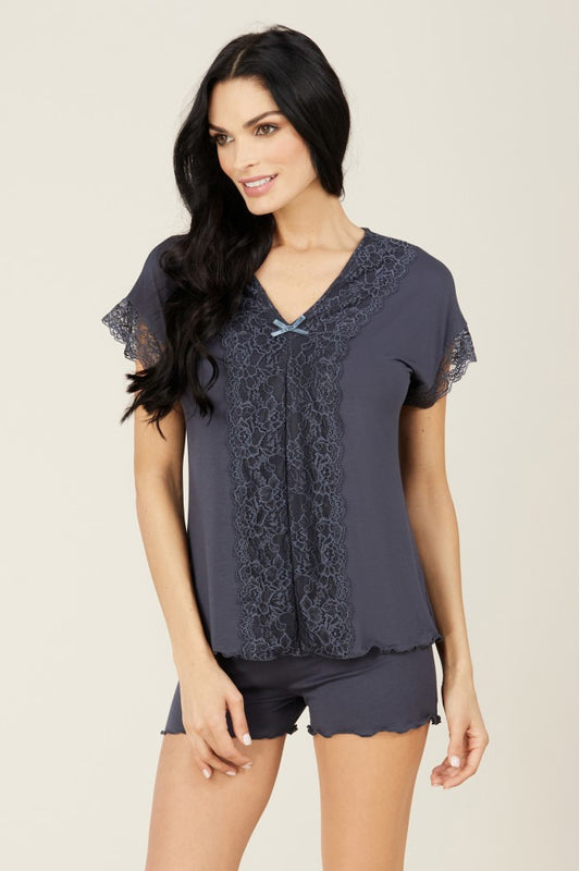 Viscose pajamas with shorts "DIVINA"