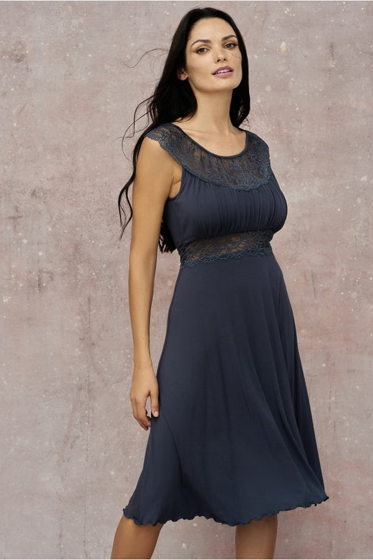 Elegant nightgowns "FEMINA"